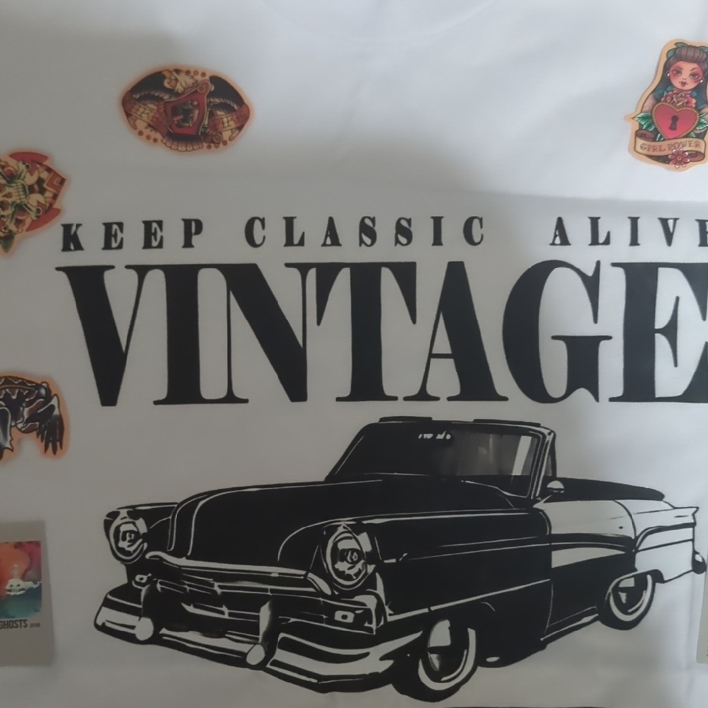 Tailor Vintage White Graphic Tee - Picture 5 of 12